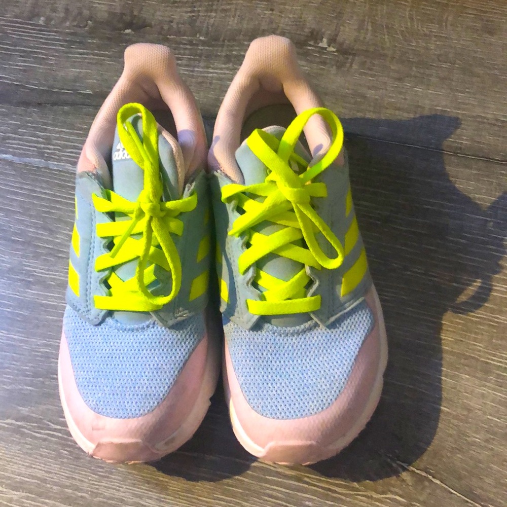 Adidas girls sneakers